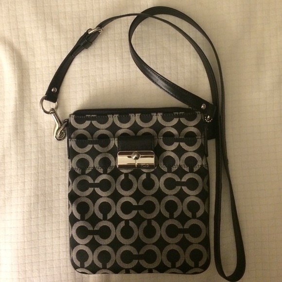 Cross body purse