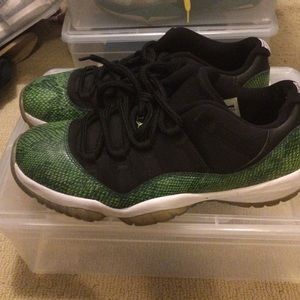 Jordan 11 snakeskin