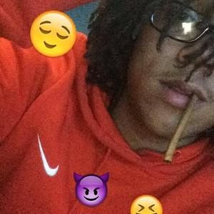 Meet your Posher, Cameron