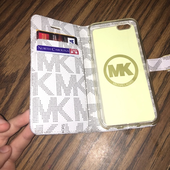 Iphone 6 MK wallet case - Picture 2 of 2