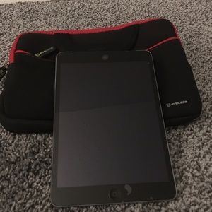 Apple IPad Mini 2, 7.9" - Wi-Fi + 4G -Verizon 16GB