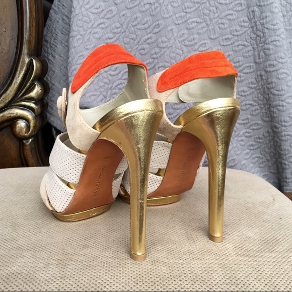 Mark+James New York Spring Collection Heels - Picture 3 of 8