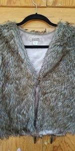 Fur vest