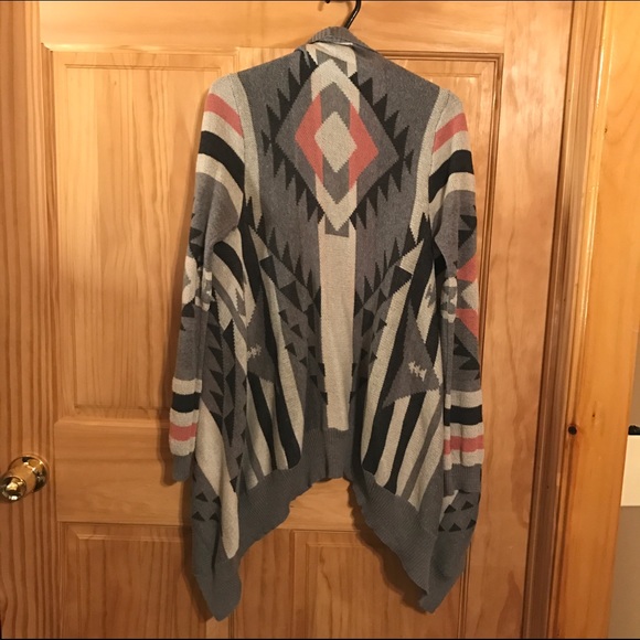 Aztec Cardigan - Picture 2 of 2