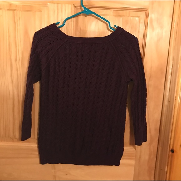 American Eagle Sweater - Picture 2 of 3