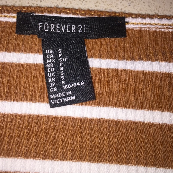 Forever 21 striped zip up crop thermal size small - Picture 3 of 4