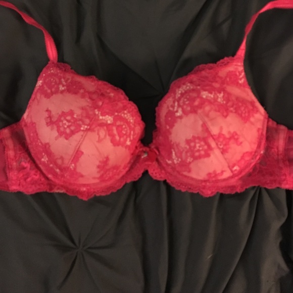 Lace pink bra