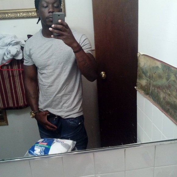 Meet your Posher, Ryan - Picture 1 of 1