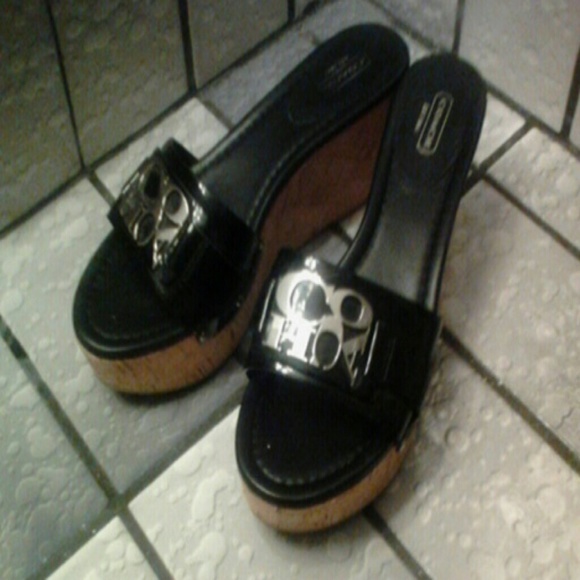 Coach