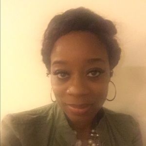 Meet your Posher, Carla