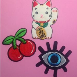 Set of 3 Iron-on patches 🍒
