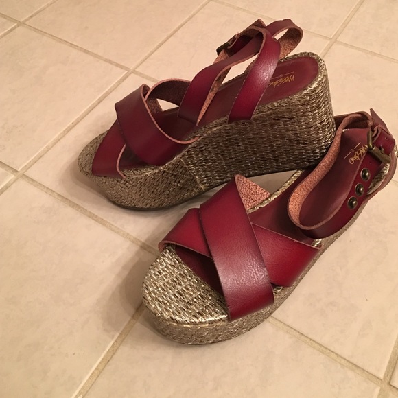 Woven Wedge Sandals Sz 9 1/2