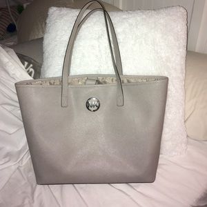 MK tote bag.