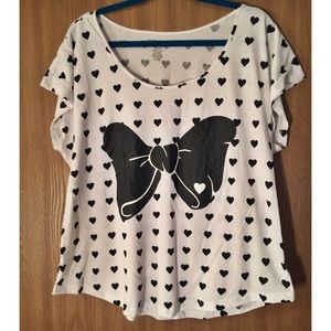 Forever 21 Bow & Heart T-shirt 3X