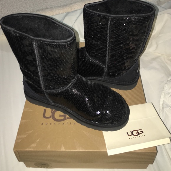sequin uggs size 5 sequin uggs size 5