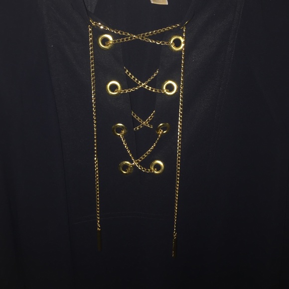 Top - Picture 3 of 3