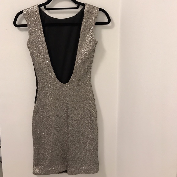 Zara Women silver sequin open low back dress - Picture 2 of 4