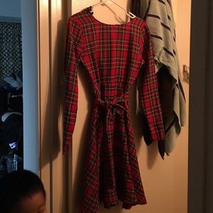 Plaid vintage looking dress.
