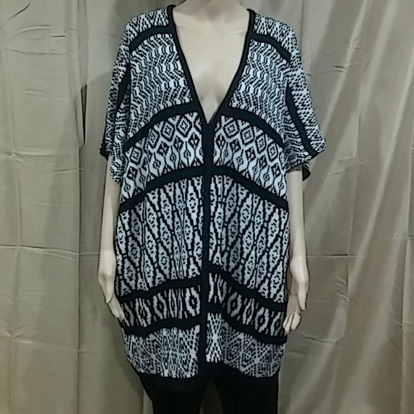 NY Collection Oversize Geo Print Poncho Cardigan