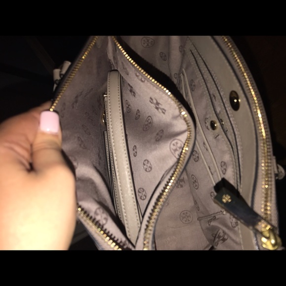 Tory Burch Robinson Small Multi Satchel - Picture 3 of 3