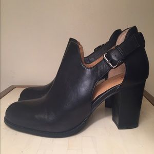 Black 14th & Union ankle booties sz 9.5