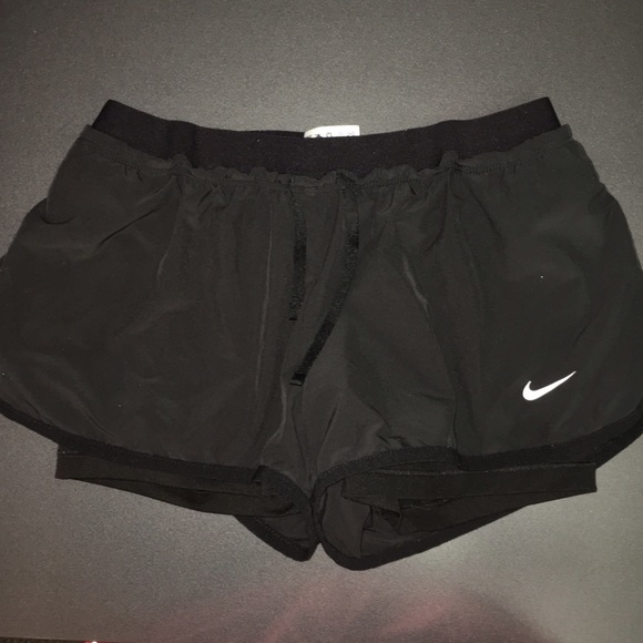 Nike Pants - Nike 2 in 1 running shorts