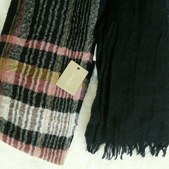 NWT- J. Crew scarf