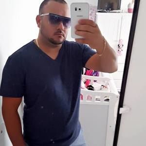 Meet your Posher, Yelian