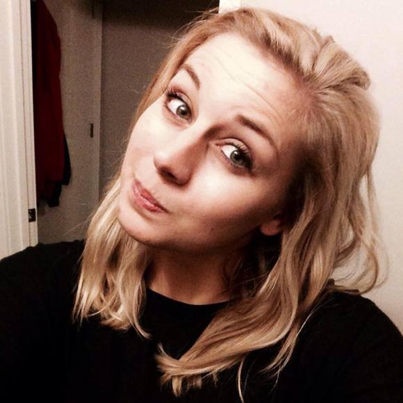 Meet your Posher, Emily