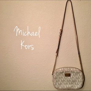 Michael Kors crossbody