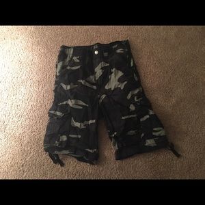 Men's camo cargo shorts