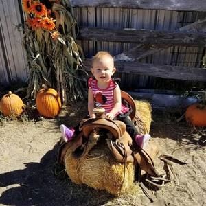 Meet your Posher, Becky