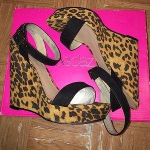 Shoedazzle Leopard Wedges