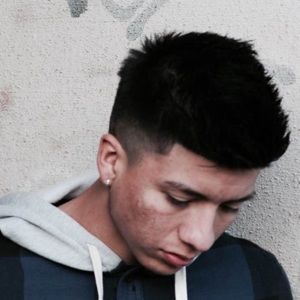 Meet your Posher, Diego