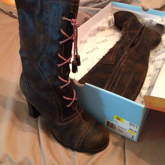 Mudd Monique boots, size 7.5