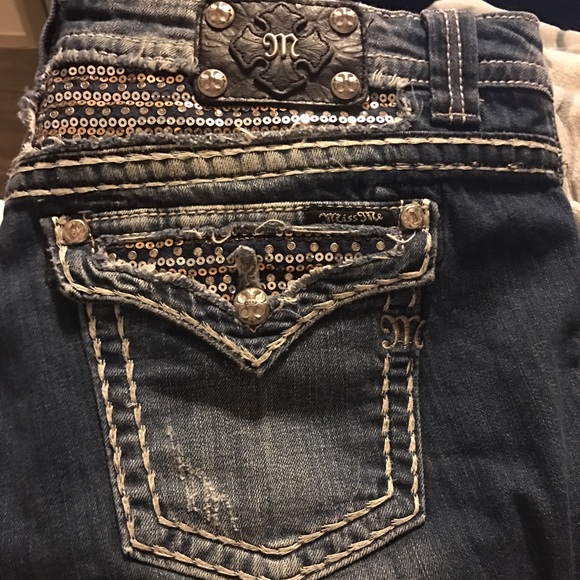 Miss Me easy boot jeans -great condition