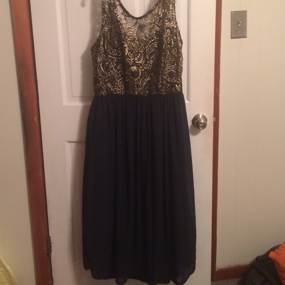 Women's XL dress - Picture 1 of 3