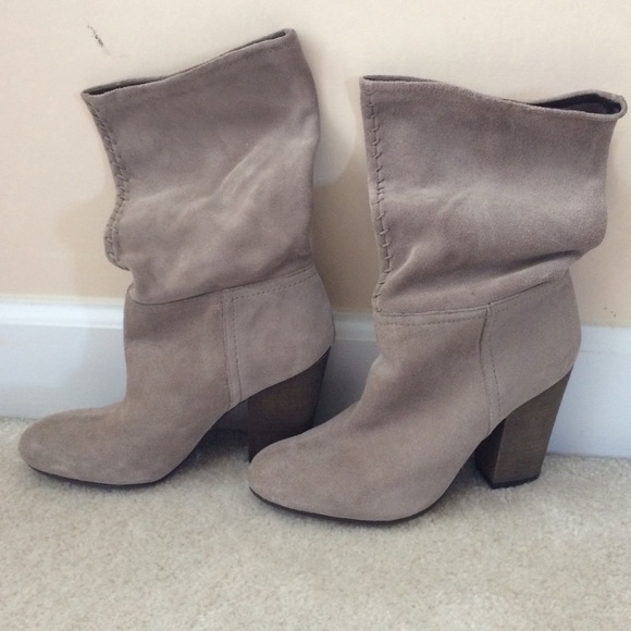 Nine West slouchy tan heeled boots