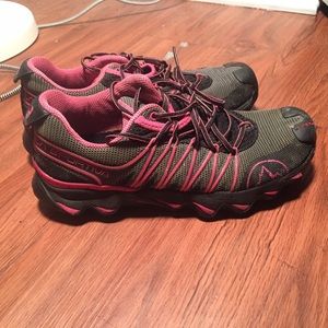 La Sportiva Women's Quantum Trail Running Shoes