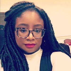 Meet your Posher, Monica