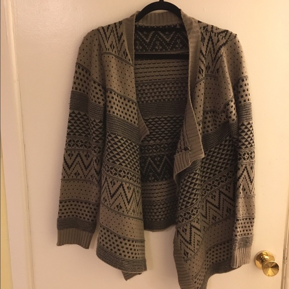 Brown Patterned Forever 21 Sweater - image 1