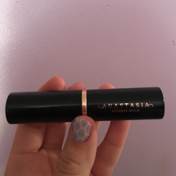 Anastasia stick foundation
