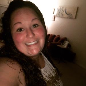 Meet your Posher, Brittney