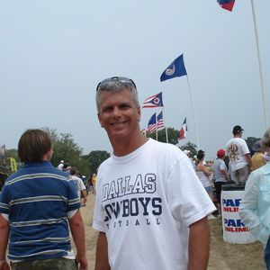 Meet your Posher, Ray