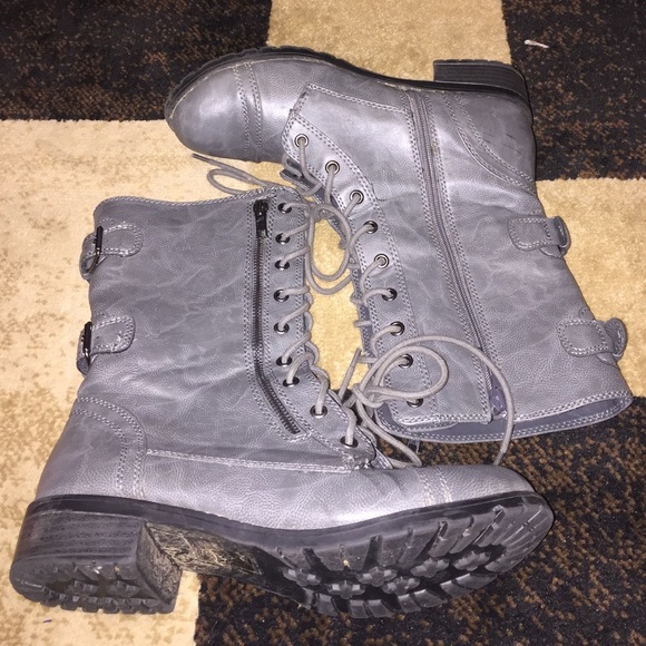 Grey boots