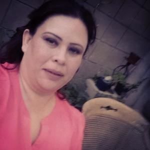 Meet your Posher, Alba