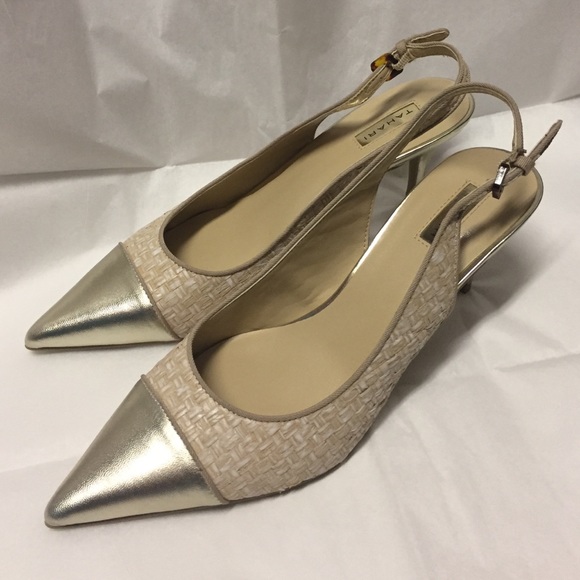 Unworn Tahari heels