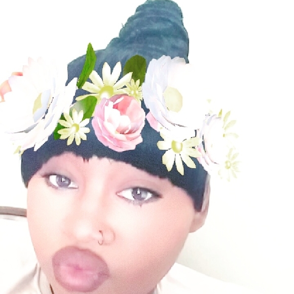 Meet your Posher, T'kila - Picture 1 of 1