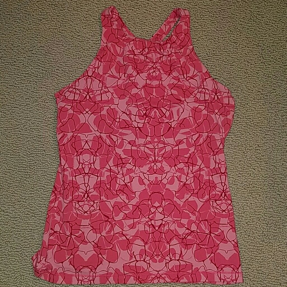 Lucy workout top