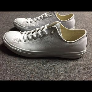 Men Converse Leather